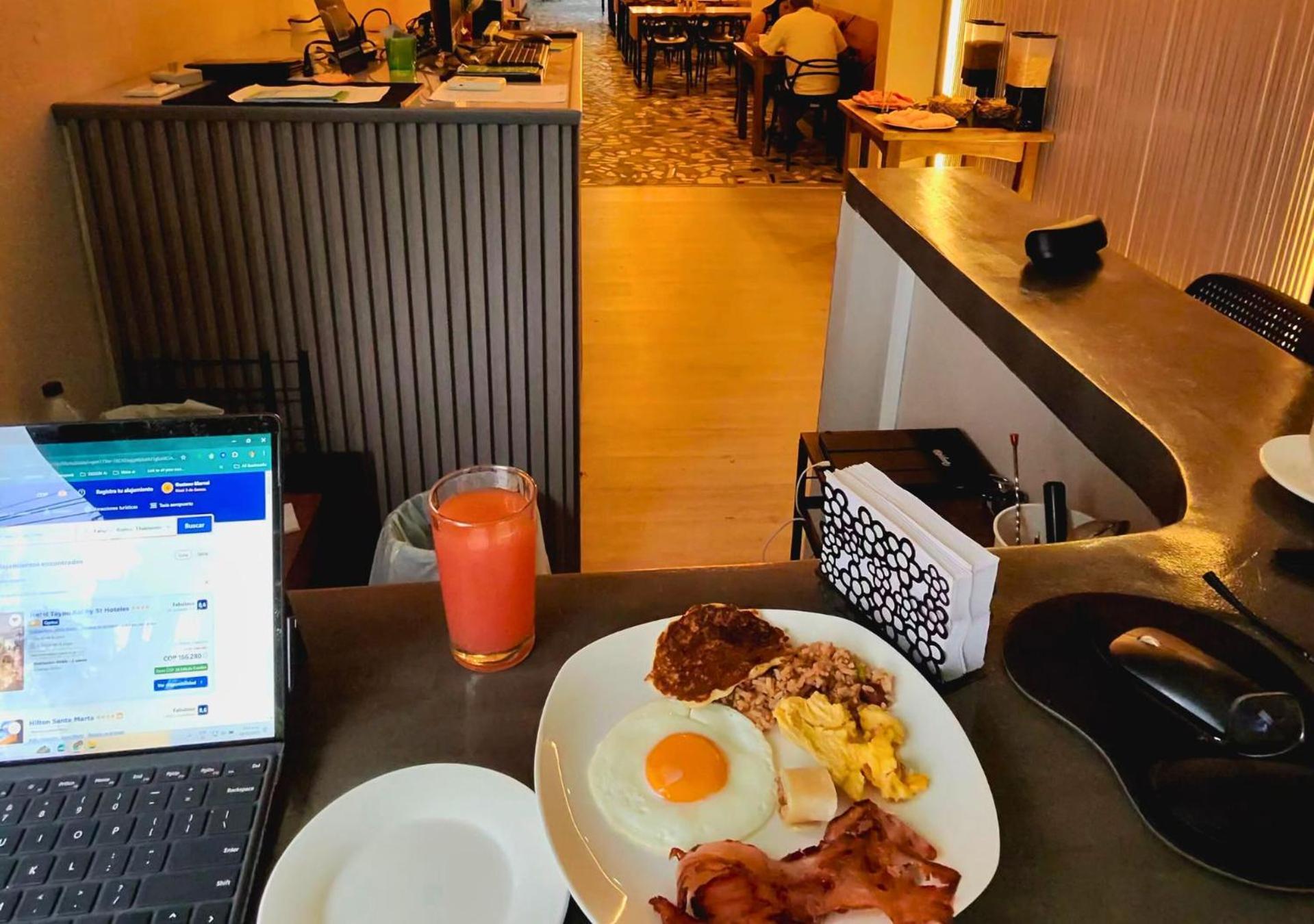 Greenview Medellin By St Hoteles Экстерьер фото
